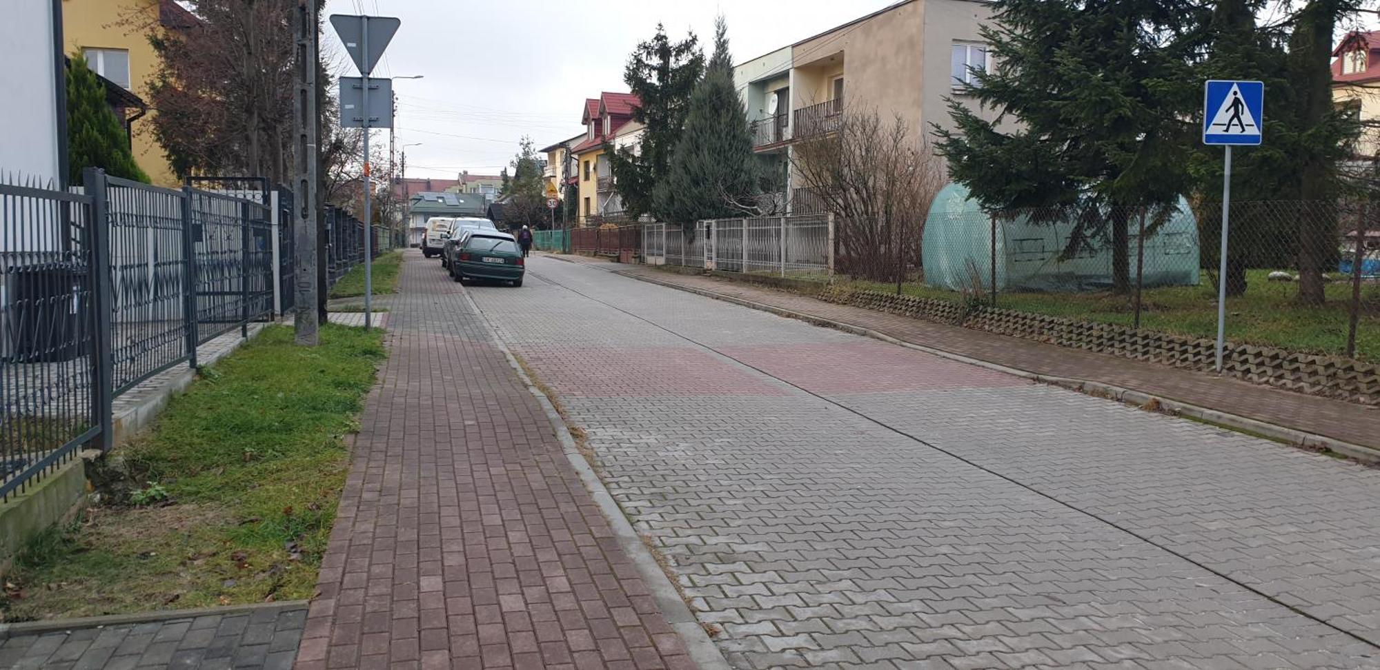Apartament W Centrum Kielc Z Prywatnym Parkingiem Kielce Exterior foto